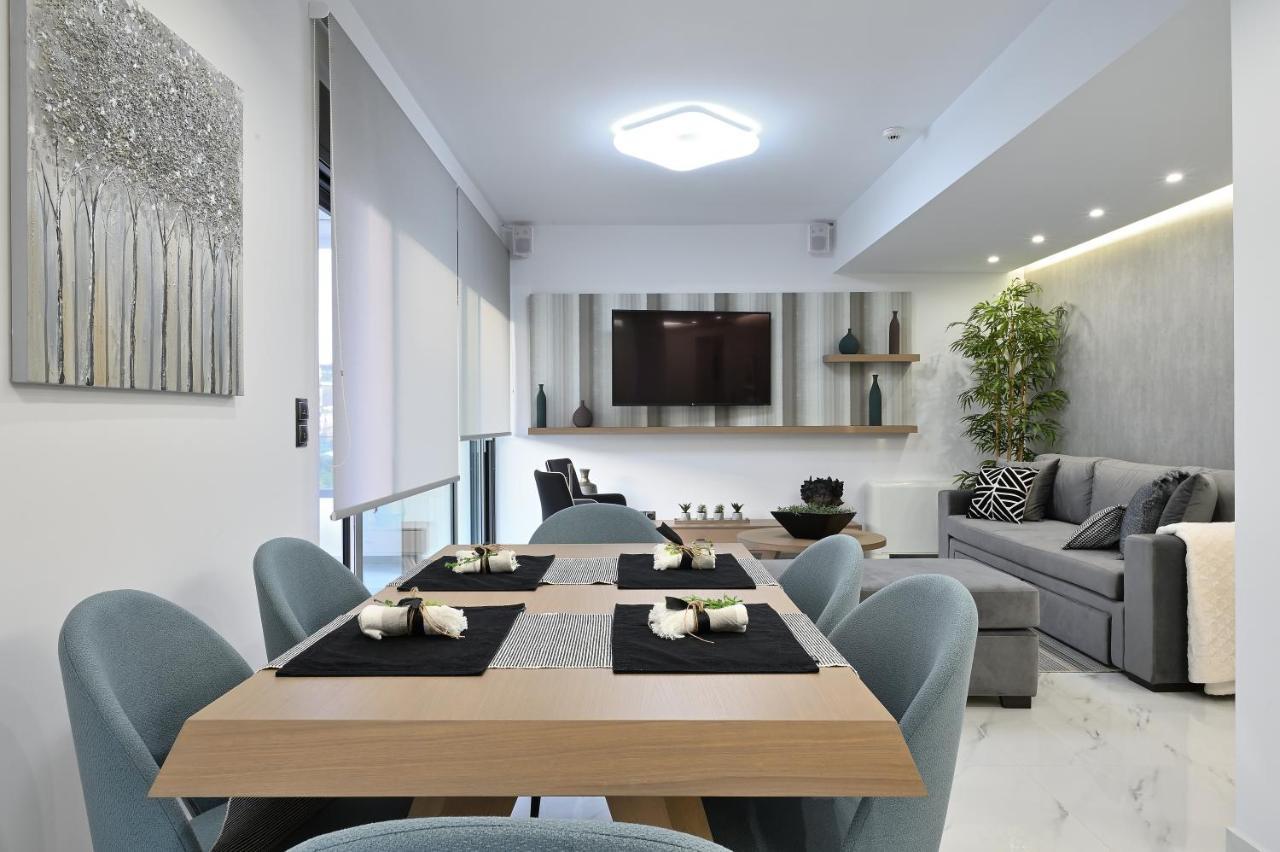 The Lop Athens Holidays Luxury Suites Exterior photo