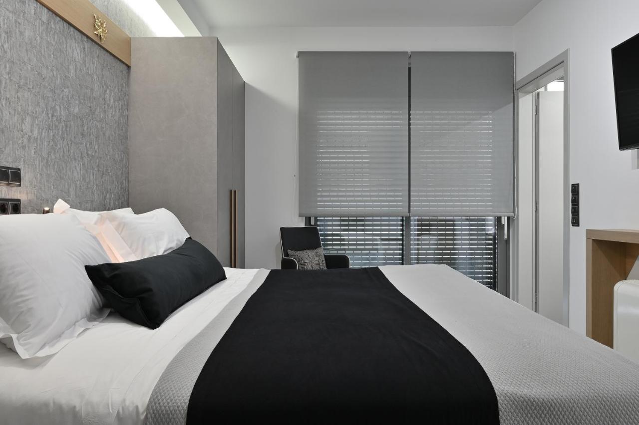 The Lop Athens Holidays Luxury Suites Exterior photo